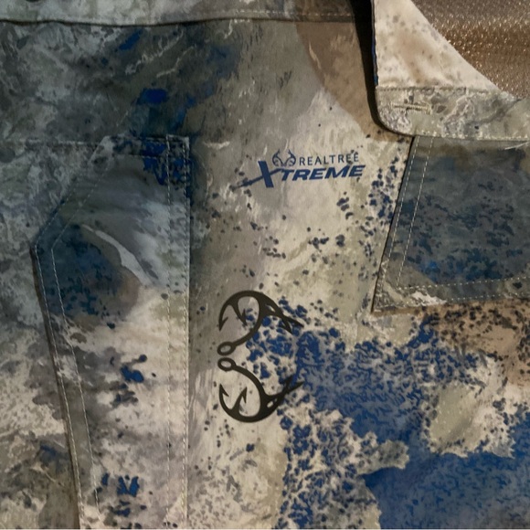 Real Tree Camouflage Casual Athletic Button Up Short Sleeve - Picture 3 of 4